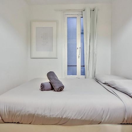 Appartement Quartier Pigalle Free Netflix Paris Eksteriør billede